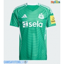 Camisa de time de futebol Newcastle United Bruno Guimaraes #39 Replicas 2º Equipamento 2025-26 Manga Curta